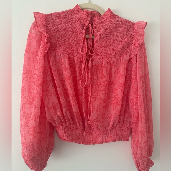 Olivaceous Cropped Long Sleeve Top - Size Small - Picture 3 of 4